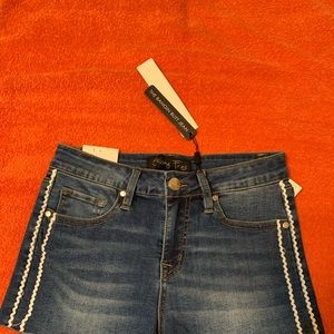 The Bangin Butt Jean